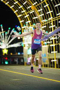 BIB: 40605
                            <button type="button" onclick="openModal(22809032)" class="btn btn-primary btn-sm float-right btn-popup" data-toggle="modal" data-target=".modal-high-quality">
                        <i class="fas fa-shopping-cart"></i> Add to Cart
                    </button>
                                            <button type="button" onclick="isThisMe(22809032, true)" class="btn btn-success btn-sm float-right btn-popup btn-isme hidden" data-toggle="tooltip" data-placement="bottom" title="นี่คือรูปของคุณใช่ไหม คลิกที่นี่เพื่อเอาเข้าอัลบั้ม">
                        <i class="fas fa-plus"></i> Add to album
                    </button>
                    <button type="button" onclick="isThisMe(22809032, false)" class="btn btn-warning btn-sm float-right btn-popup btn-isnotme hidden">
                        <i class="fas fa-ban"></i> Remove from album
                    </button>